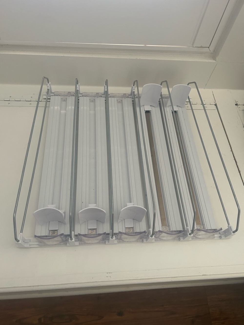 Fridge Drink Organizer / Dispenser - Picture 2 of 3